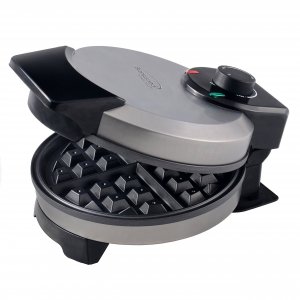 Brentwood Appliances TS-230S 7" Nonstick Belgian Waffle Maker