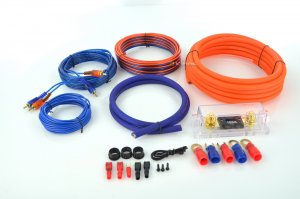 Q Power 4GAMPKITSFLEX 4 Gauge Super Flex Amp Install Kit