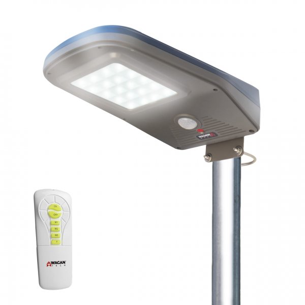 Wagan Tech 8590 Solar + LED Floodlight 2000 with Remote