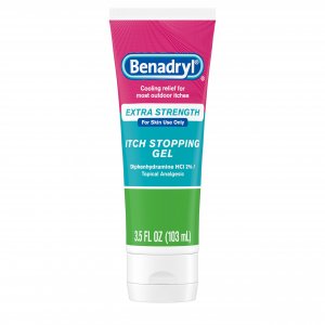 Benadryl Topical Itch Relief Gel, Extra Strength, Contains 2% Diphenhydramine HCl, Soothing Relief from Scrapes, Insect Bites, Sunburn and More, Great for Outdoors, 3.5 fl oz
