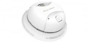 First Alert 0827B 10-Year Sealed-Battery Ionization Smoke Alarm