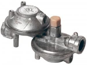 Mr Heater F273763 Propane Two Stage Vertical Regulator