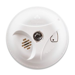 First Alert 1039800 Ionization Smoke Alarm with Escape Light