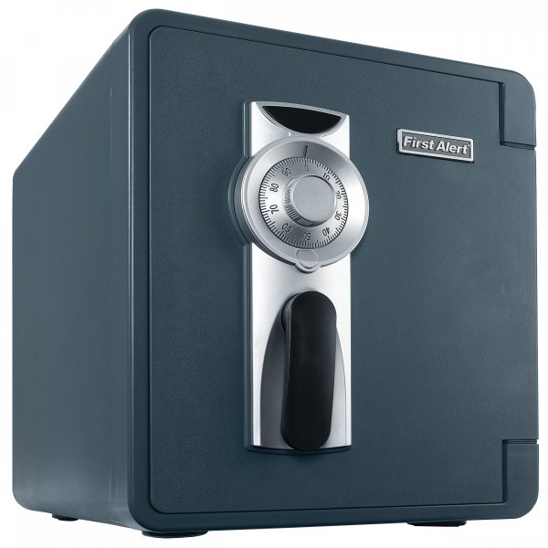 FIRST ALERT FAT2087F .94 Cubic-ft Waterproof and Fire-Resistant Combination Safe