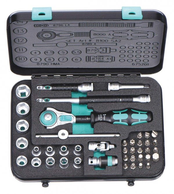 Wera 05003533001 8100 SA 2 Zyklop 1/4 Metric Ratchet Set 42 Pieces
