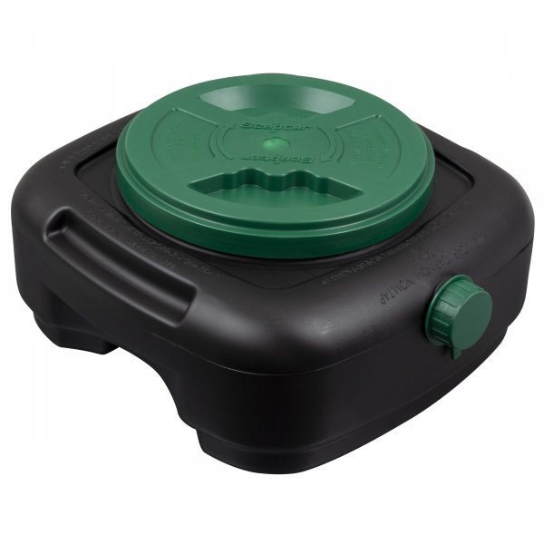Scepter AM07029 7.3 Quart Oil Drain Pan with Lid, Filter Drain Screen, and Pour Spout for Automotive Fluids Including Engine Oil, Anti-Freeze, Transmission Fluid and More, 12" x 12-3/4" x 5.6"